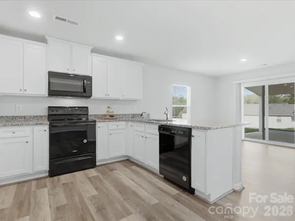 155 Trail Wood CT, Salisbury, NC 28146
