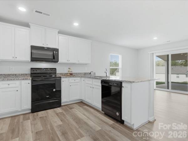 155 Trail Wood CT, Salisbury, NC 28146