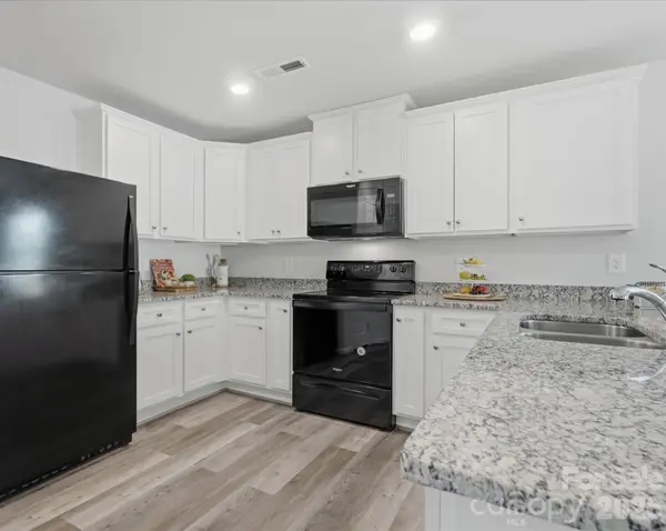155 Trail Wood CT, Salisbury, NC 28146