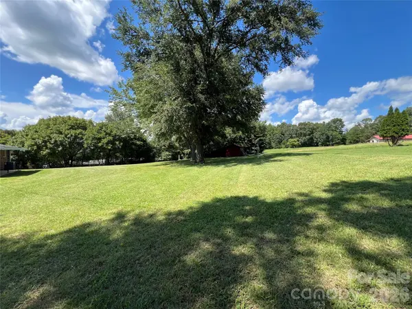 649 Pine Street EXT, Forest City, NC 28043
