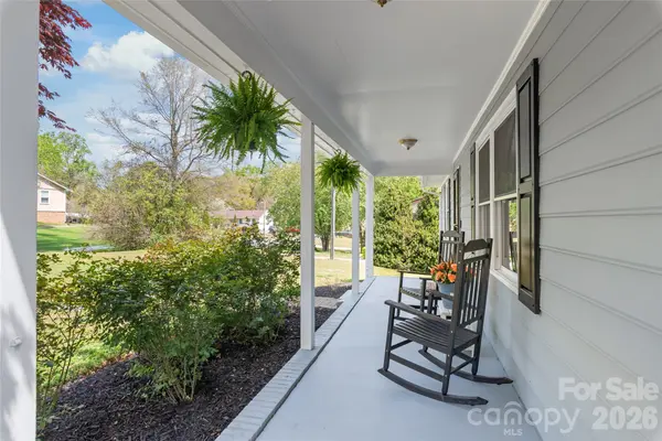104 Pinetree DR, Fort Mill, SC 29715