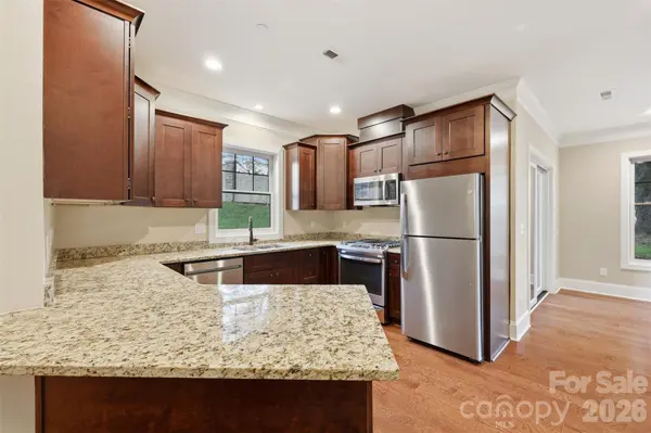 155 Gateway DR #101, Boone, NC 28607