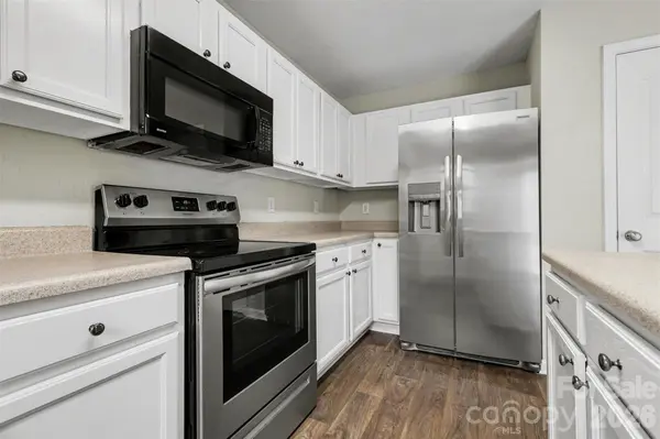2100 Cranberry Woods CT, Charlotte, NC 28208