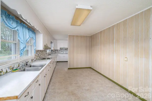 7448 W NC 27 HWY, Vale, NC 28168