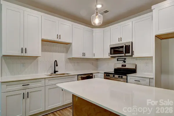 315 S Pink ST, Cherryville, NC 28021