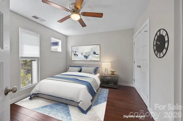 18749 Vineyard Point LN, Cornelius, NC 28031