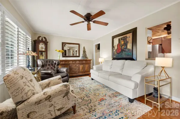 514 Roy Forrester RD, Mars Hill, NC 28754