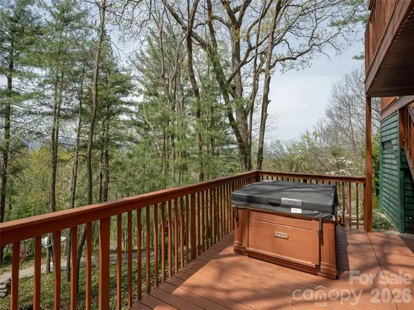 403 Cherokee RD, Asheville, NC 28804