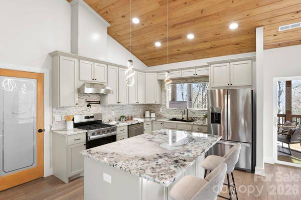 162 Preserve CT, Hendersonville, NC 28791