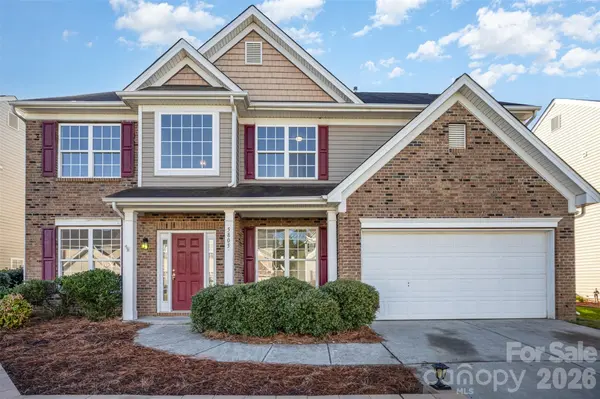 5805 Lindley Crescent DR, Indian Trail, NC 28079