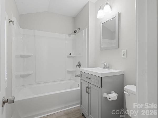 158 NW Academy ST, Concord, NC 28025