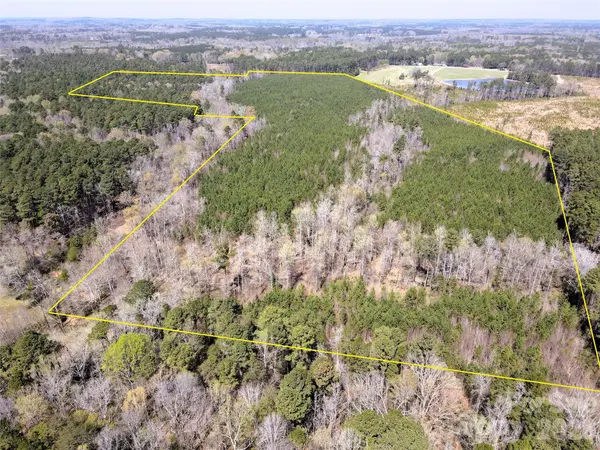 01 Collins Mountain RD, Chapel Hill, NC 27516
