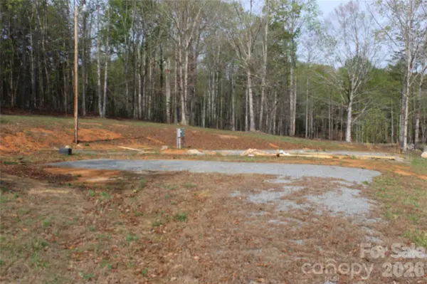 57 Hazel DR #8-9, Nebo, NC 28761