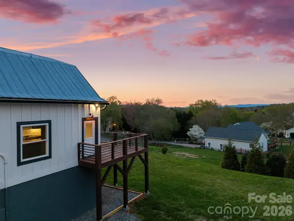 234 Erwin Hills RD, Asheville, NC 28806