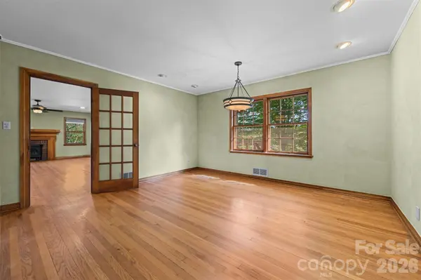 432 Turkey Creek RD, Leicester, NC 28748