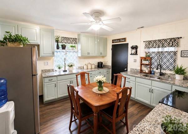 104 N Branch ST, Elm City, NC 27822