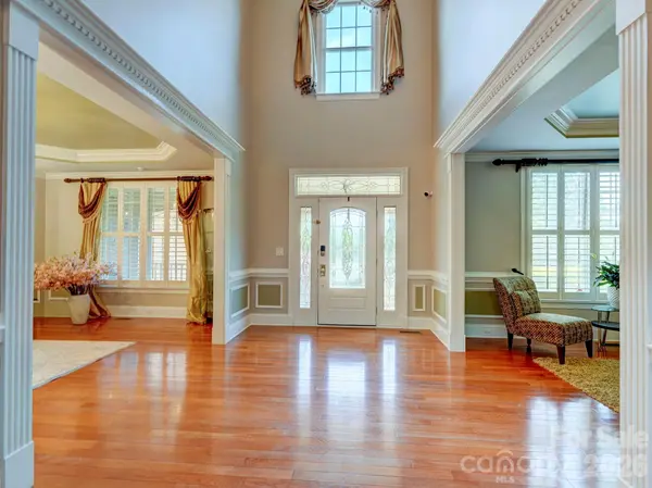 725 Wild Berry CT, Waxhaw, NC 28173