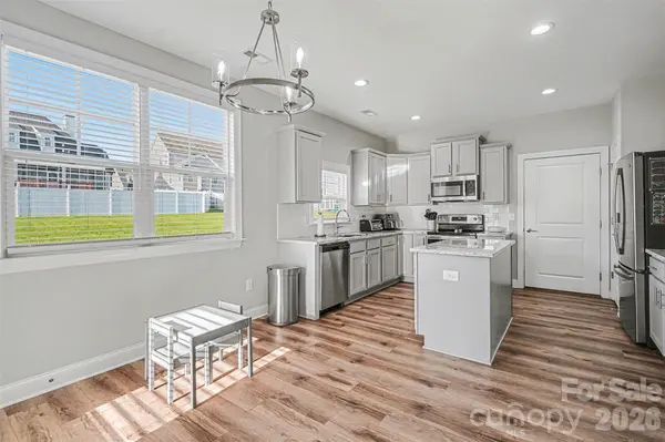 201 Garden View LN, Shelby, NC 28152