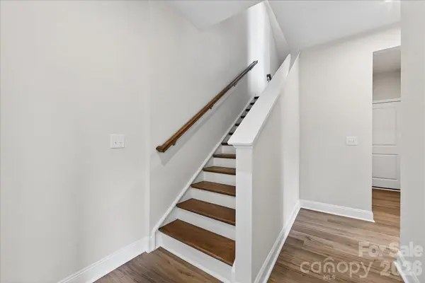 7921 Cedarsmith CT, Charlotte, NC 28217
