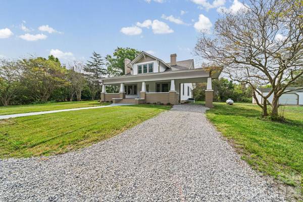 511 W Passaic ST, Peachland, NC 28133