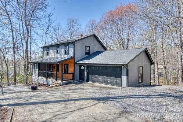 46 Wahuhu CT, Brevard, NC 28712