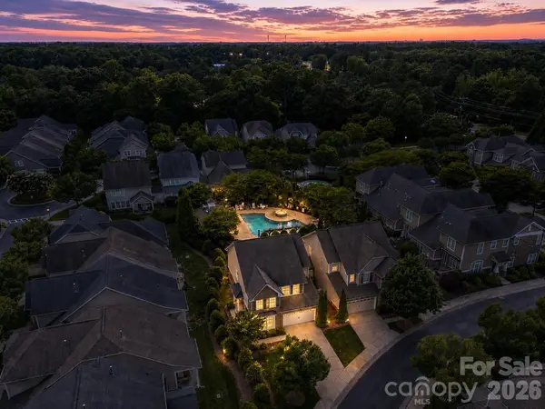 4418 Forest Gate LN, Charlotte, NC 28270