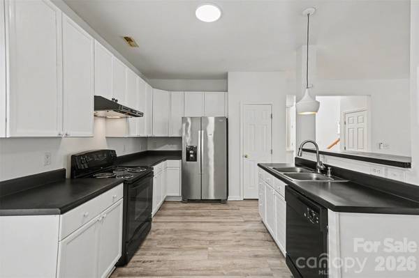 5041 Prosperity Ridge RD, Charlotte, NC 28269