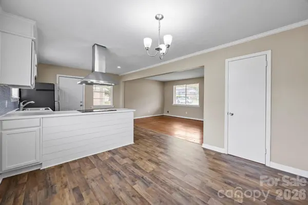 219 Dixon DR, Columbia, SC 29203