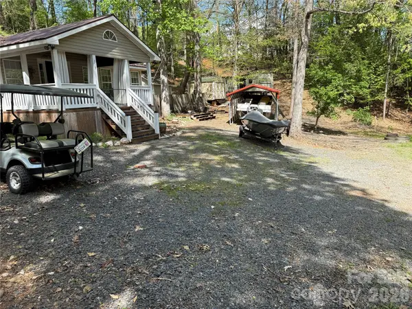 113/115 Indian Harbor CIR #E234/235, Mount Gilead, NC 27306