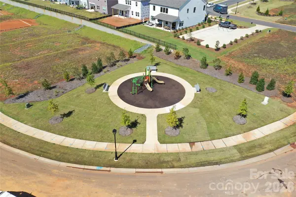11229 Lochmere RD, Charlotte, NC 28278