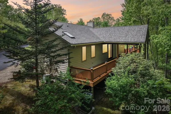 519 Susanna Cove RD #8, Mars Hill, NC 28754