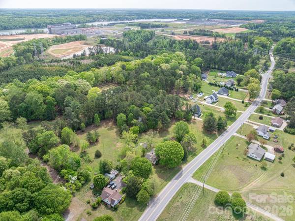 2059 South Point RD, Belmont, NC 28012