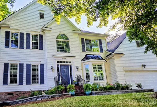 9234 Brechin DR, Charlotte, NC 28277