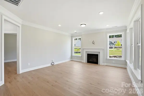 2038 Mantle Ridge DR, Indian Trail, NC 28079