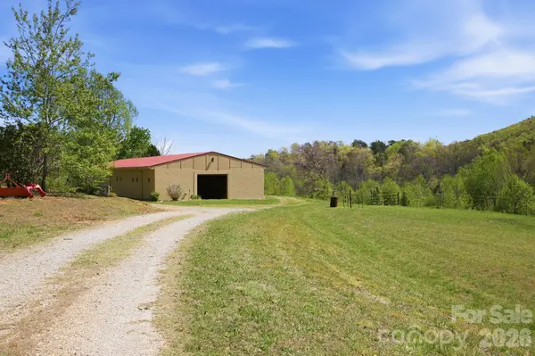 573 & 577 Randolph RD, Marion, NC 28752