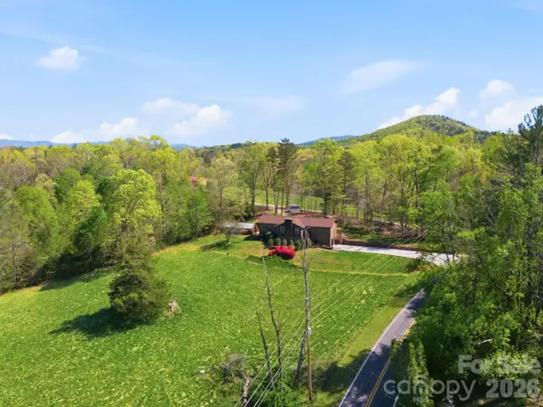 573 & 577 Randolph RD, Marion, NC 28752