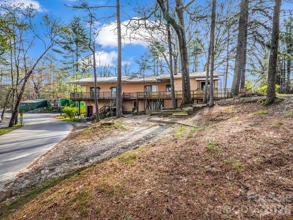 76 Adeles WAY, Hendersonville, NC 28792