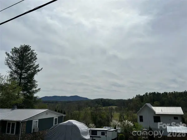 99999 Lamb AVE #1, Asheville, NC 28806