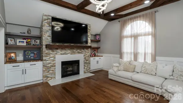 8219 Starnes Randall RD, Charlotte, NC 28215