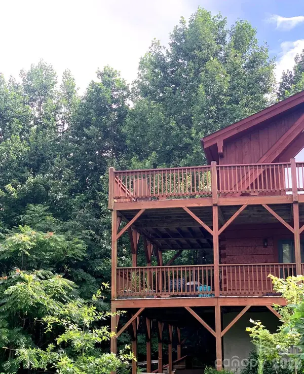 453 Grandview Peaks DR, Nebo, NC 28761
