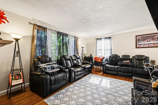 102 Azalea RD, Lancaster, SC 29720