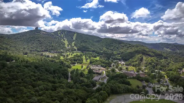 7277 Beech Mountain RD, Beech Mountain, NC 28622