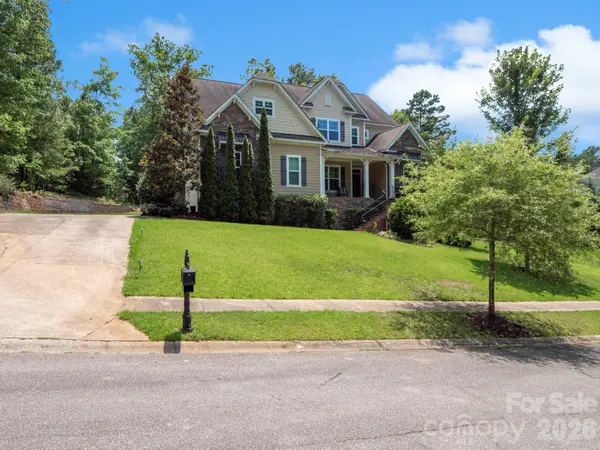 242 Wren Creek CIR, Blythewood, SC 29016