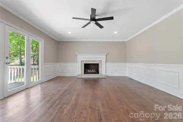 1507 Chadmore LN NW, Concord, NC 28027