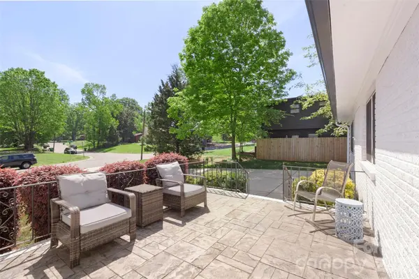 5322 Baker DR, Charlotte, NC 28210