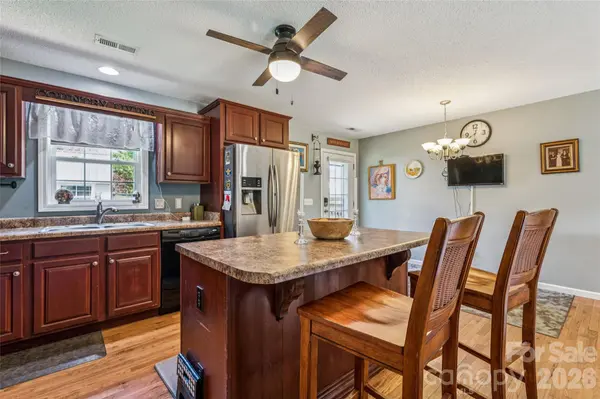 4 Miss Julia WAY, Granite Falls, NC 28630