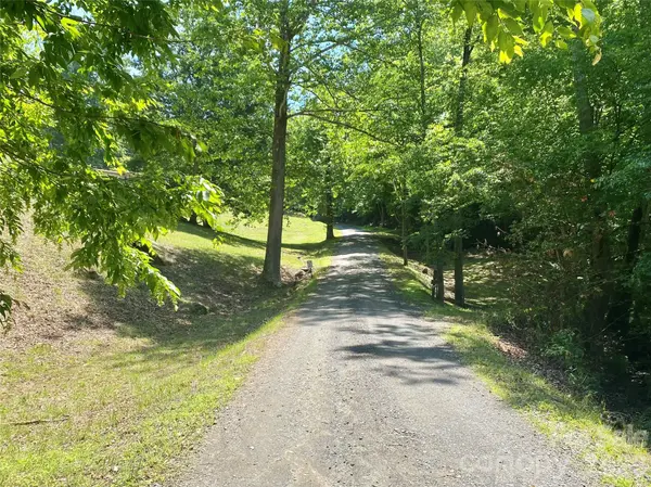 00 Scenic View DR #1 & 2, Green Mountain, NC 28740