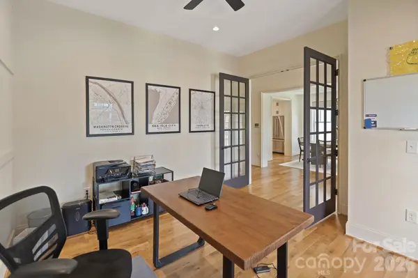 2652 Chesterfield AVE, Charlotte, NC 28205