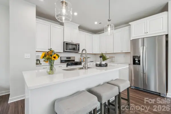 3119 Finchborough CT, Charlotte, NC 28269