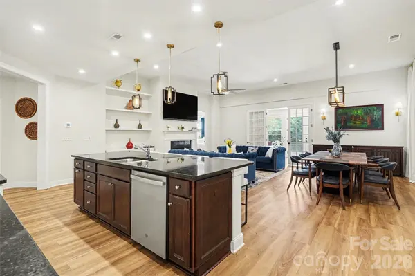 10420 Superb LN, Charlotte, NC 28215